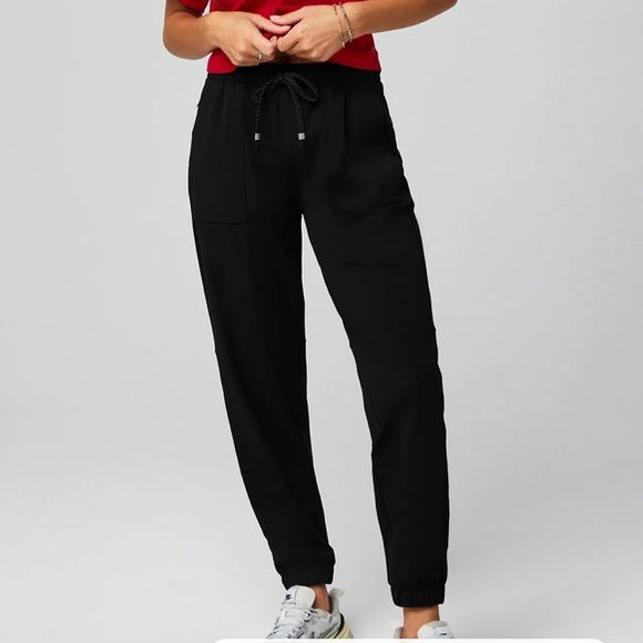 Fabletics - The One Jogger - Women's - Picture 6 of 12